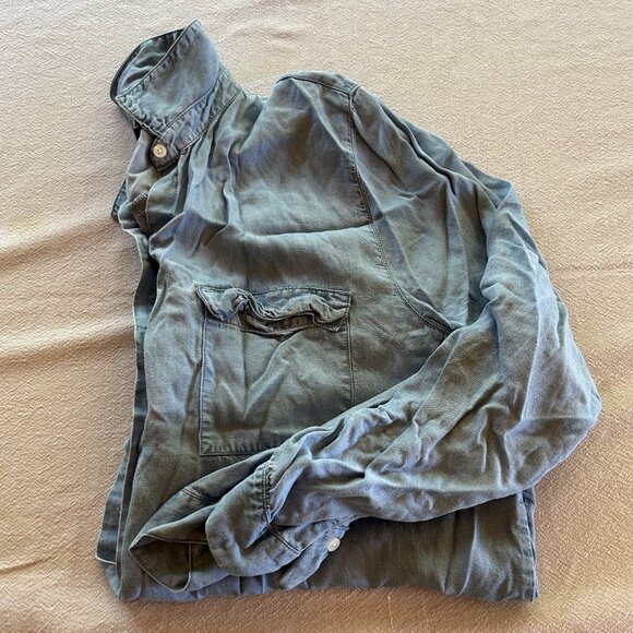 GAP Blue Button Down Shirt for Women - Picture 2 of 6